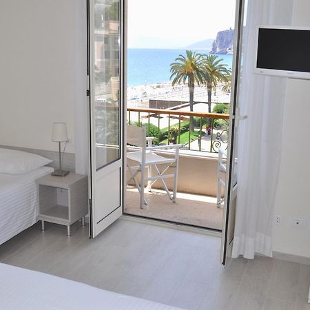 Hotel Boncardo Finale Ligure Eksteriør bilde